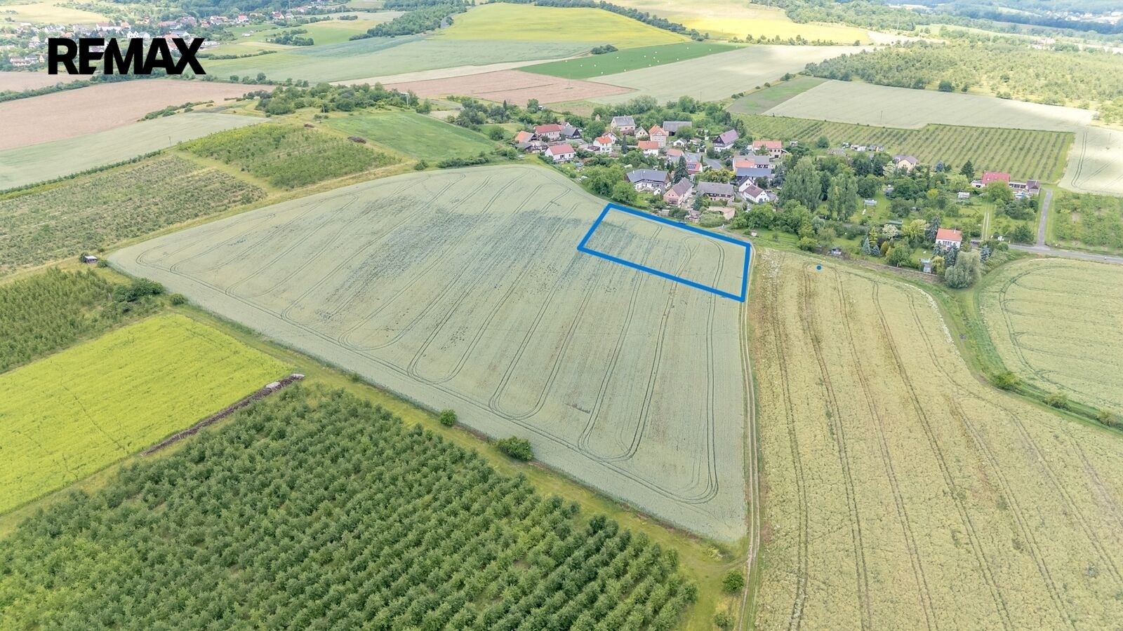 Pozemek pro bydlení · 4 139 m² · Ploskovice - 4