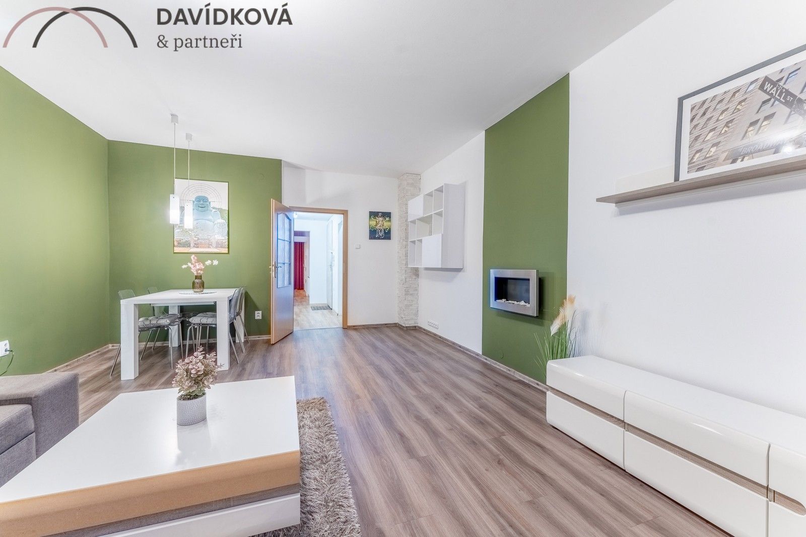 Prodej byt 2+1 - Přístavní, Praha, 56 m²