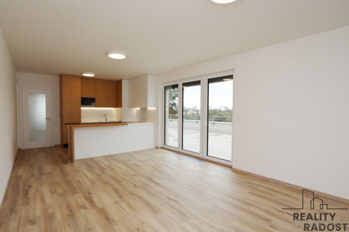 Pronájem byt - Praha, 106 00