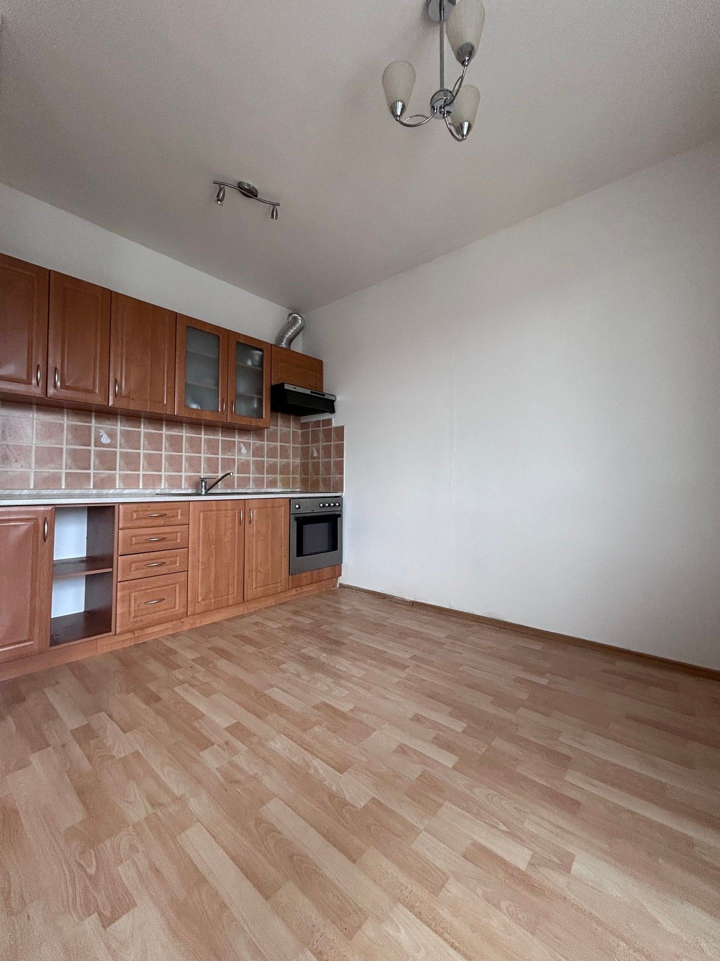 3+kk, Na hroudě, Praha, 65 m²