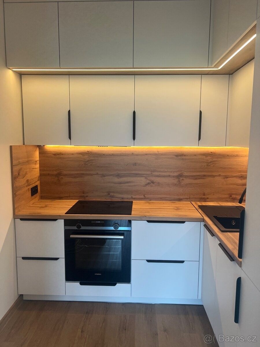 Byty, Mladá Boleslav, 293 01