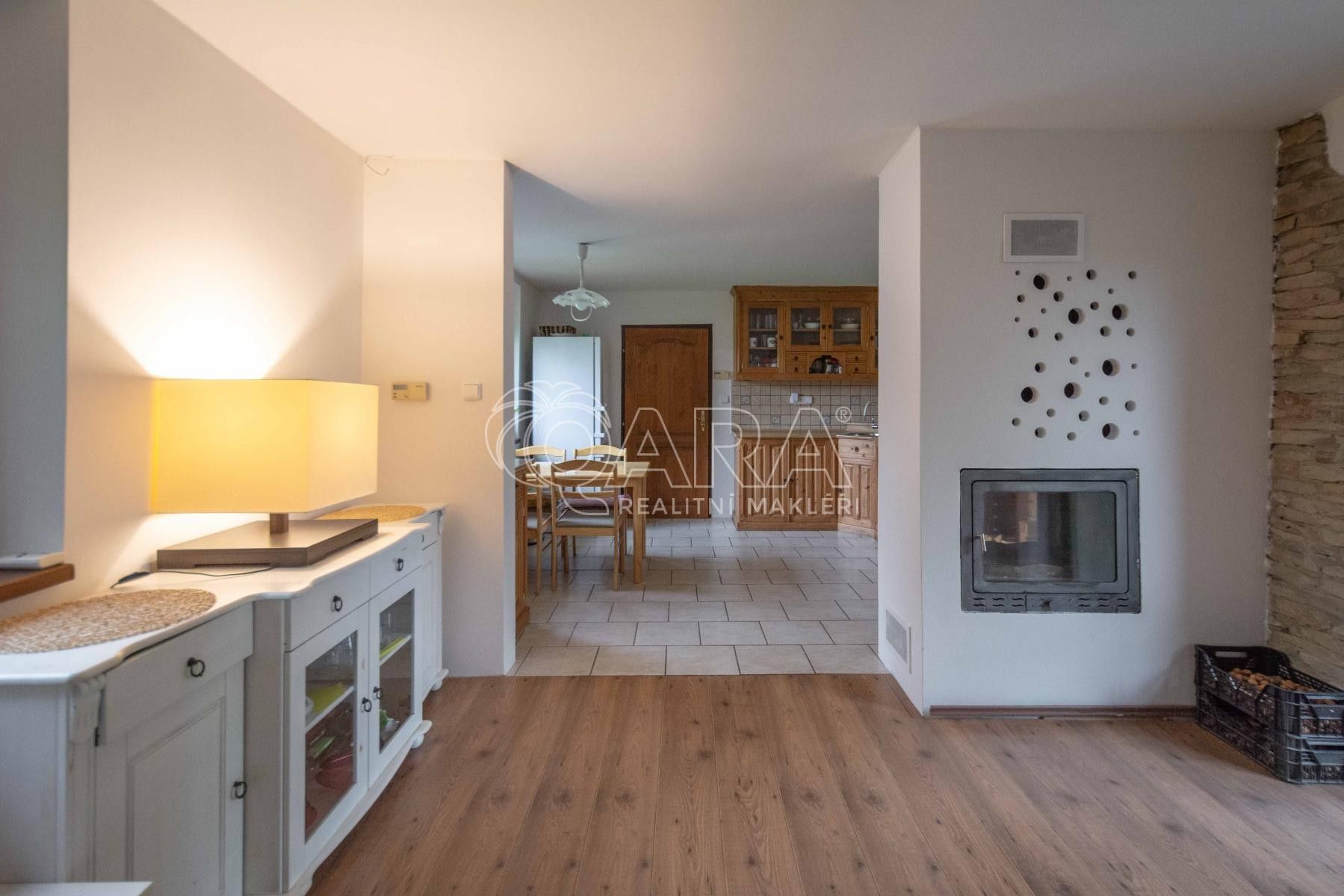 Rodinné domy, Hostín, 204 m² - 2