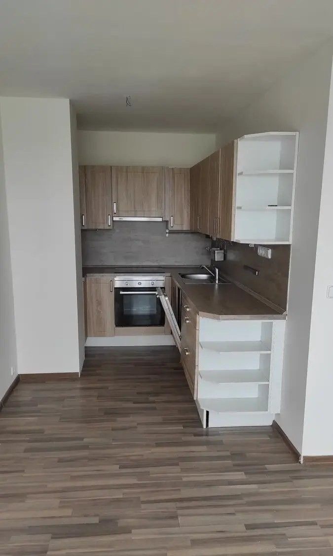 3+kk, Cafourkova, Praha, 54 m² - 1