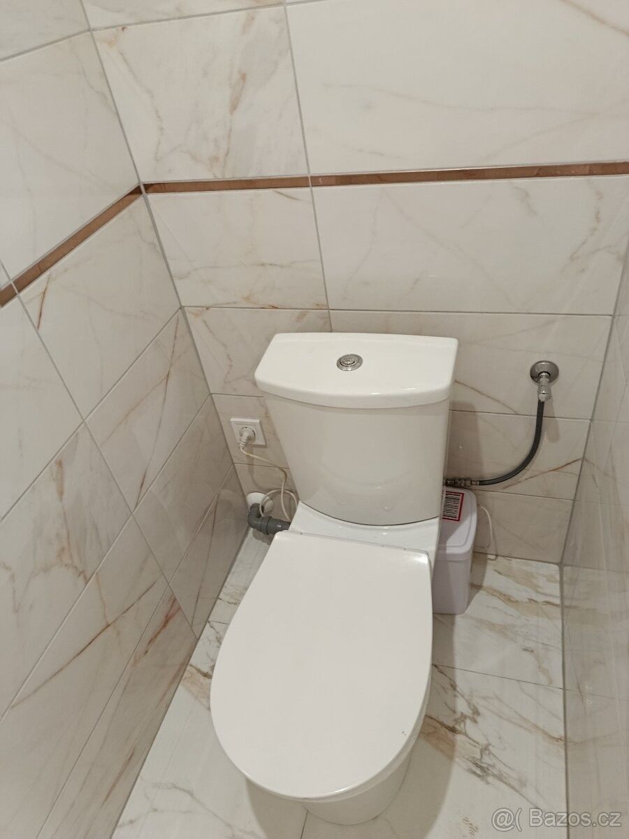 Byty, Čelákovice, 250 88