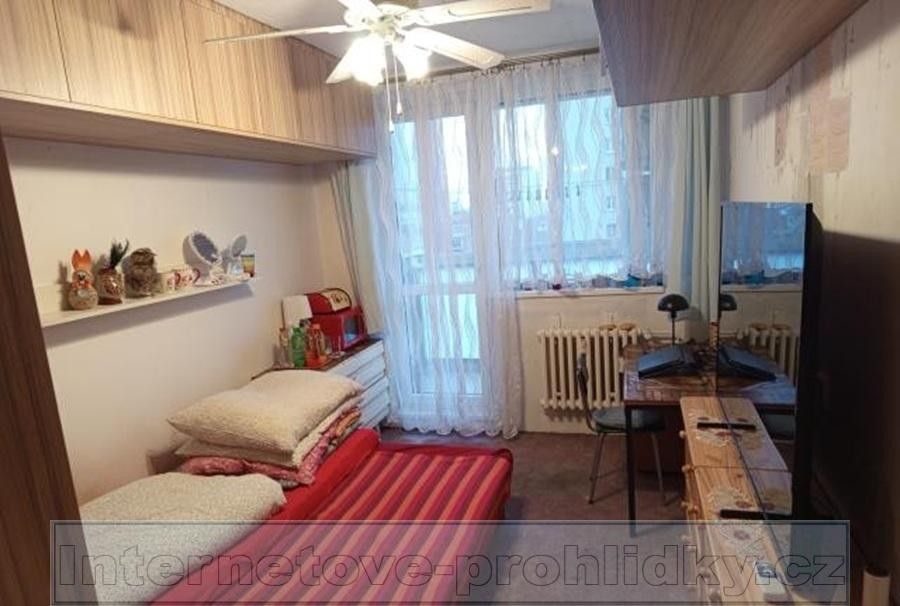 Pronájem byt - Praha, 100 00