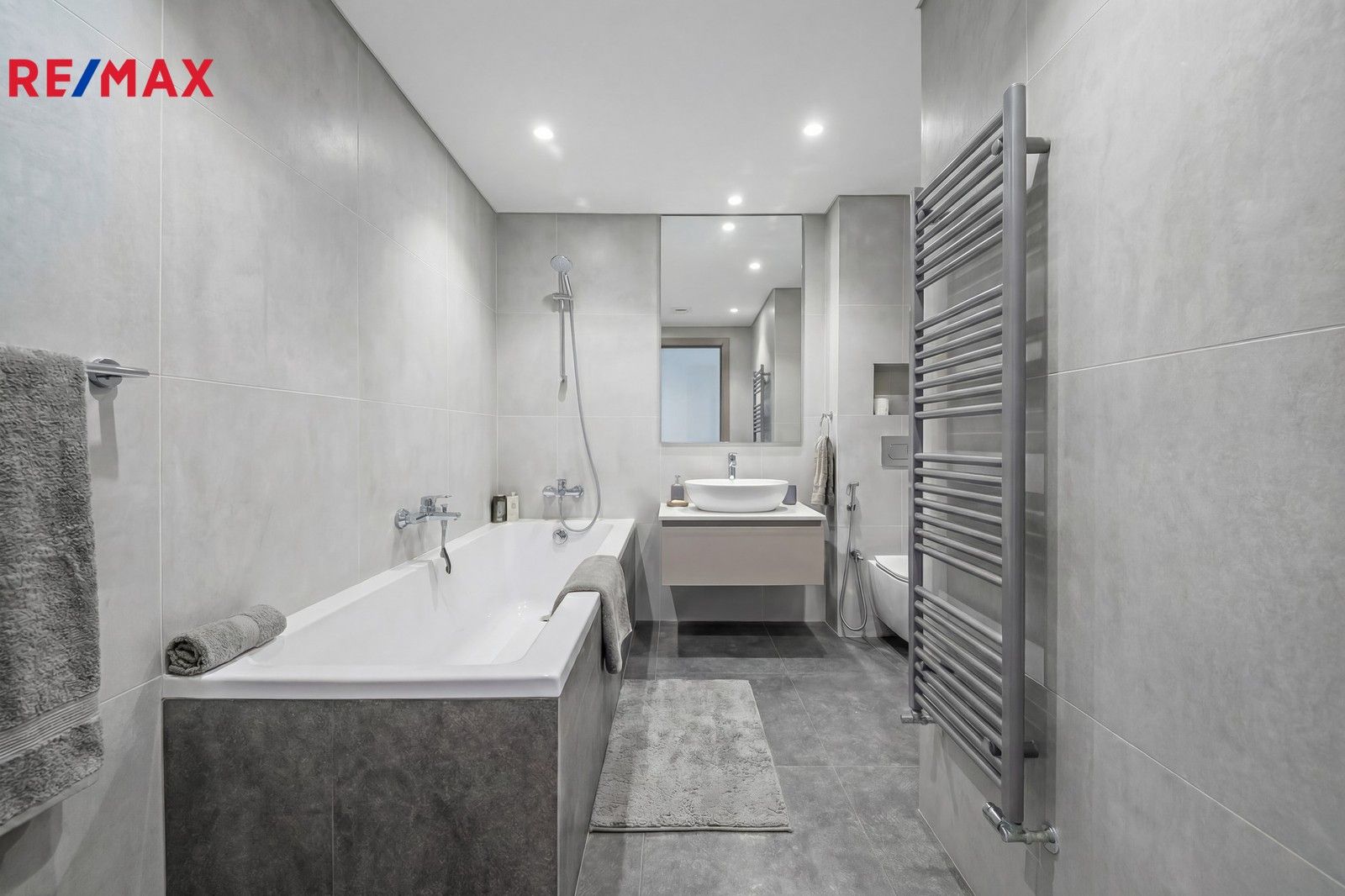 Prodej byt 2+kk - Mcely, 55 m²