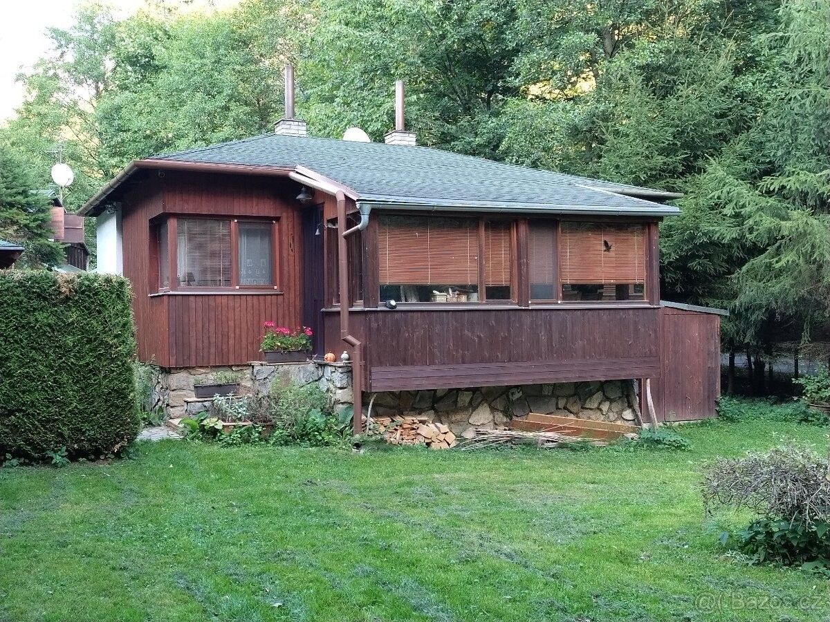 Chaty, Ježov, 696 48, 57 m²