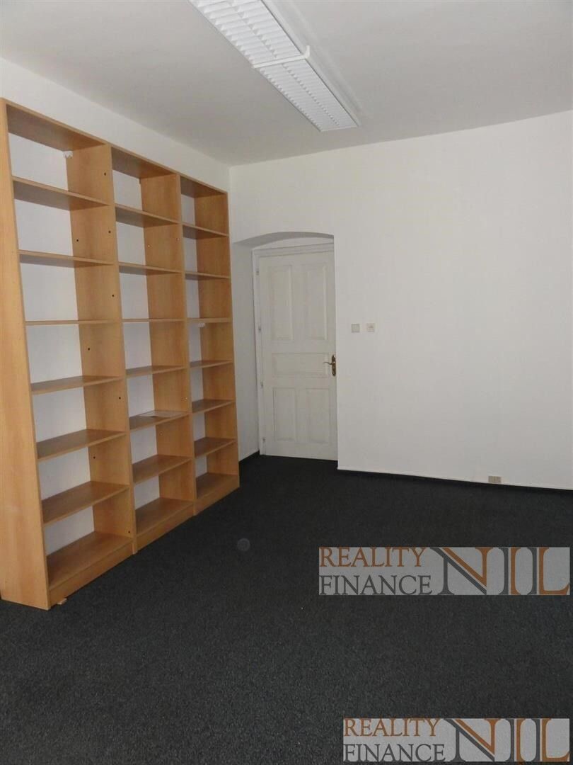 Pronájem kancelář - Rubešova, Plzeň, 38 m²