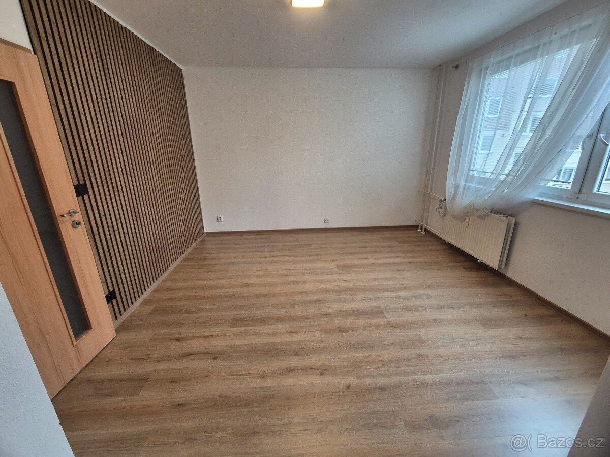 Byty, Šternberk, 785 01