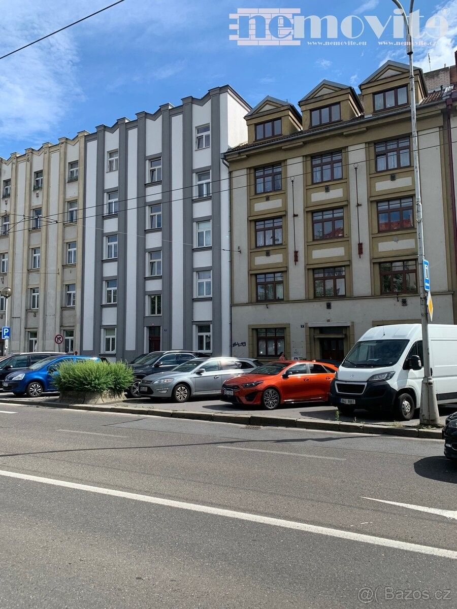 2+kk, Hradec Králové, 500 02, 61 m²