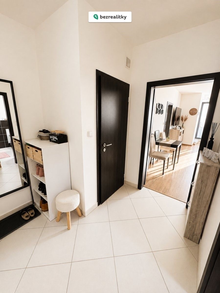 Byt 2+kk · 56 m² · Honzíkova 671, Praha Dolní Měcholupy - 4