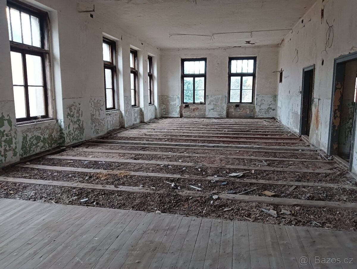 Prodej byt - Havraň, 435 01