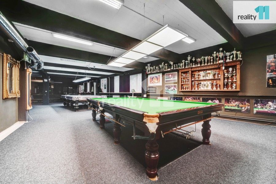 Prodej komerční - 2. května, Napajedla, 4 196 m²