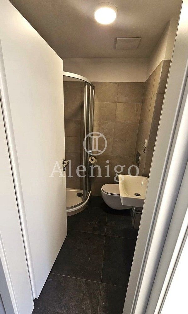 Byt 1+kk · 36 m² · Tuchoměřice, okres Praha-západ, Středočeský kraj - 4