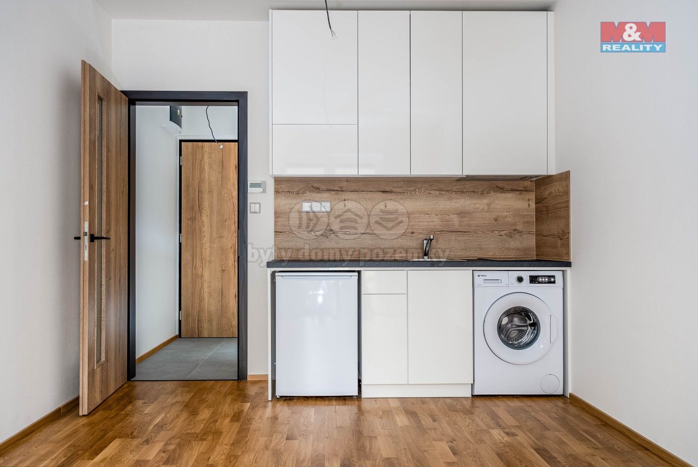 Prodej byt 1+kk - U Zličína, Praha, 23 m²