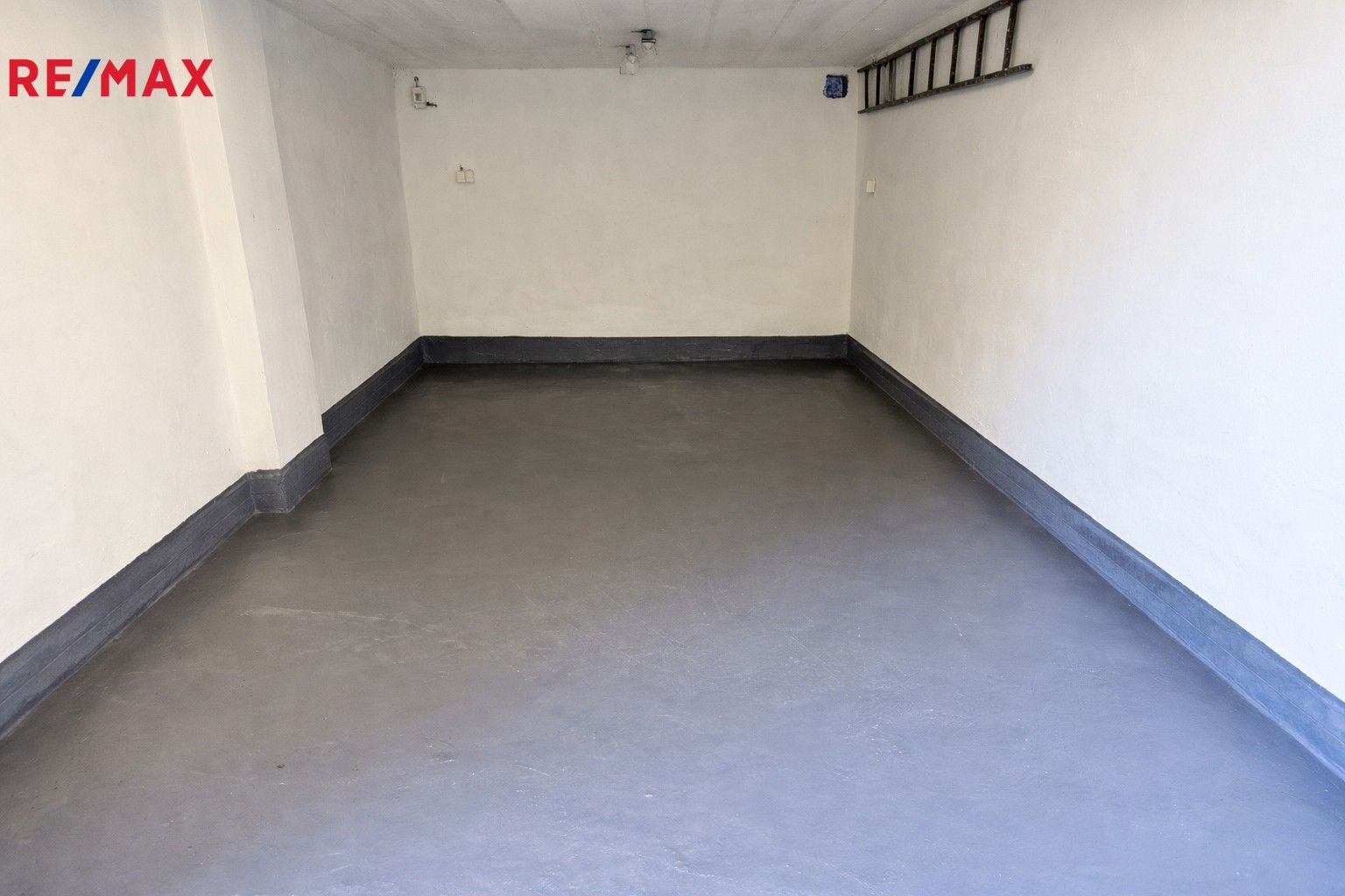 Pronájem garáž - Lounická 121, Litvínov, 21 m²
