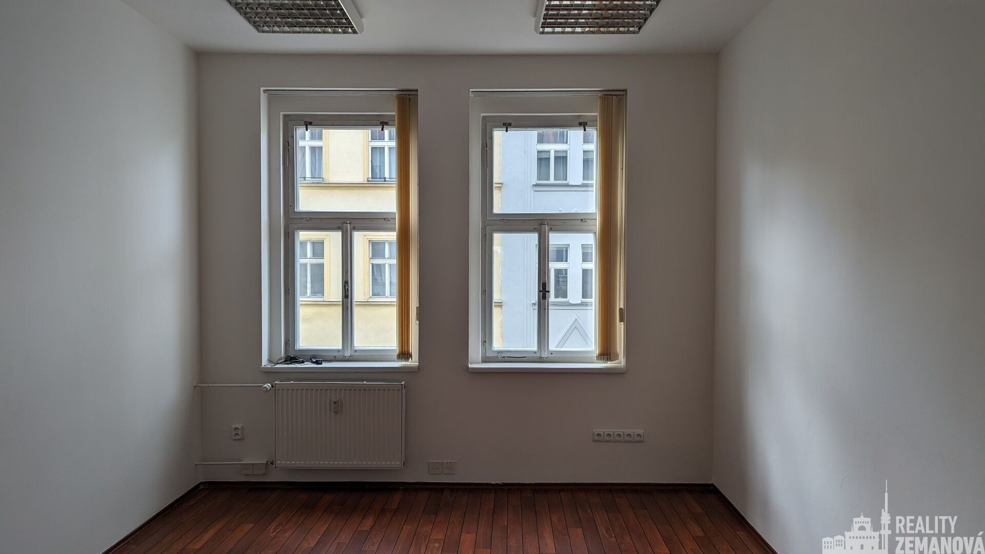 Pronájem kancelář - Lublaňská, Praha, 81 m²