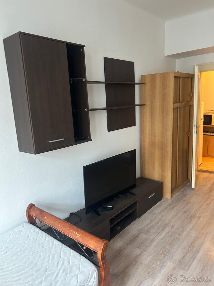 Pronájem byt - Praha, 130 00