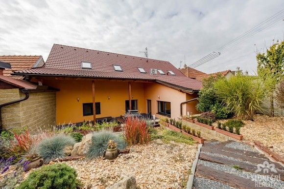 Rodinné domy, Buchlovice, 687 08