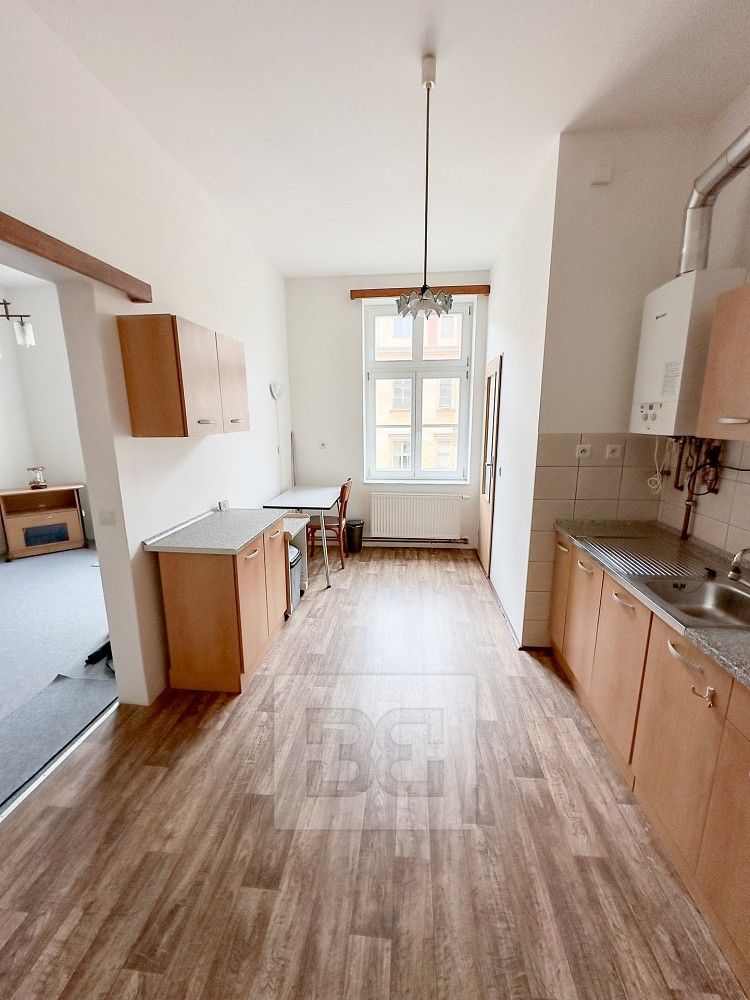 2+kk, Praha - Malá Strana, okres Praha 5, Hlavní město Praha, 38 m² - 1
