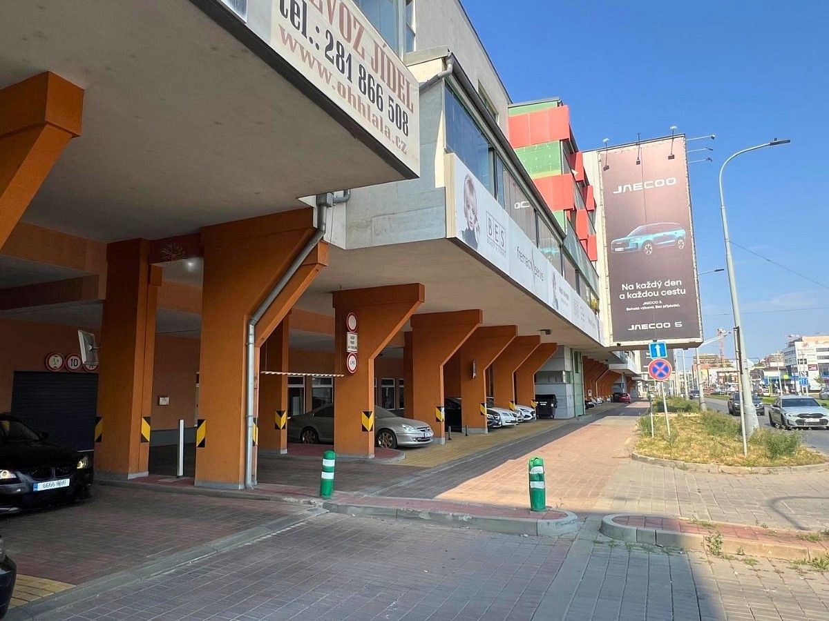 Pronájem ostatní - Praha - Vysočany, okres Praha 9, Hlavní město Praha, 12 m² - 5