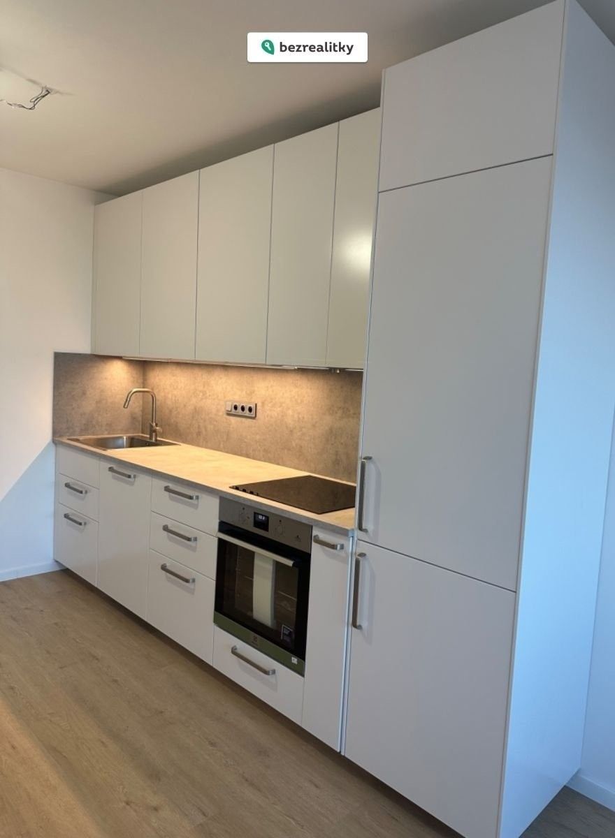 Prodej byt 4+kk - Pomořanská, Praha, 70 m²