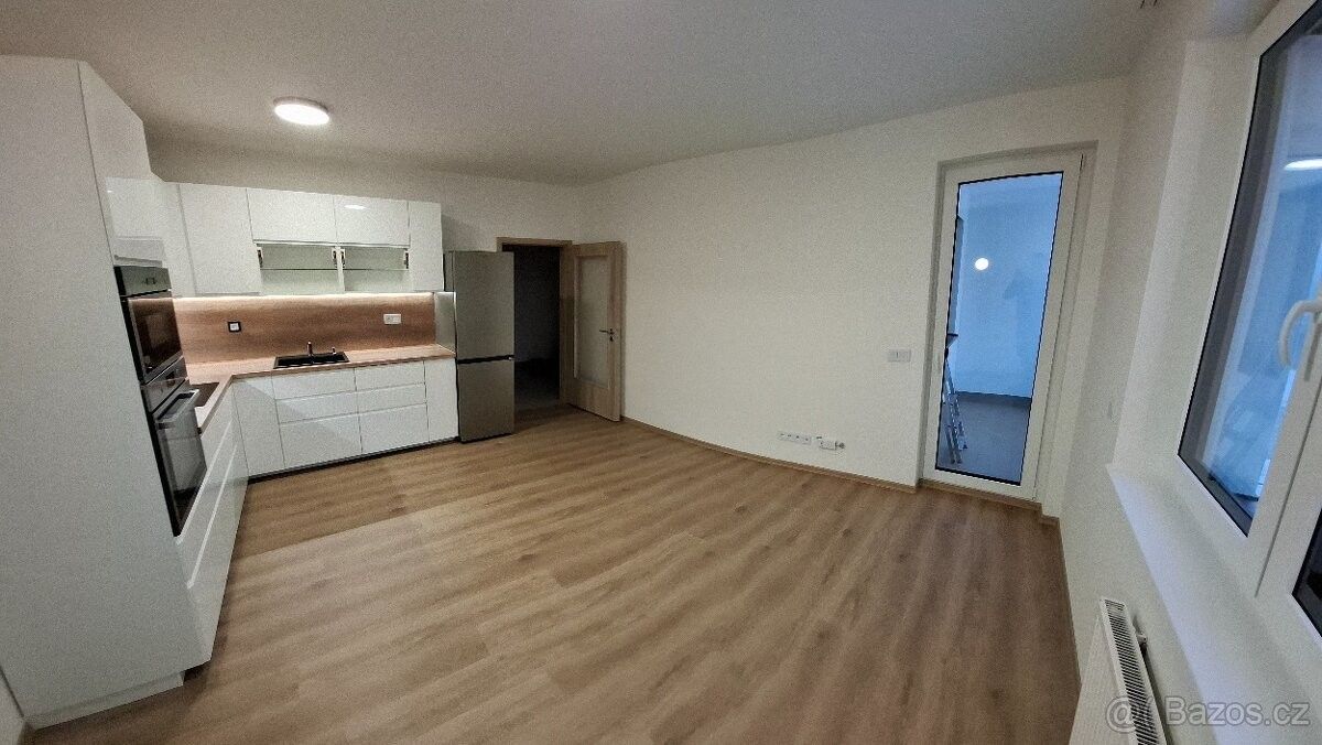 Pronájem byt - Praha, 152 00