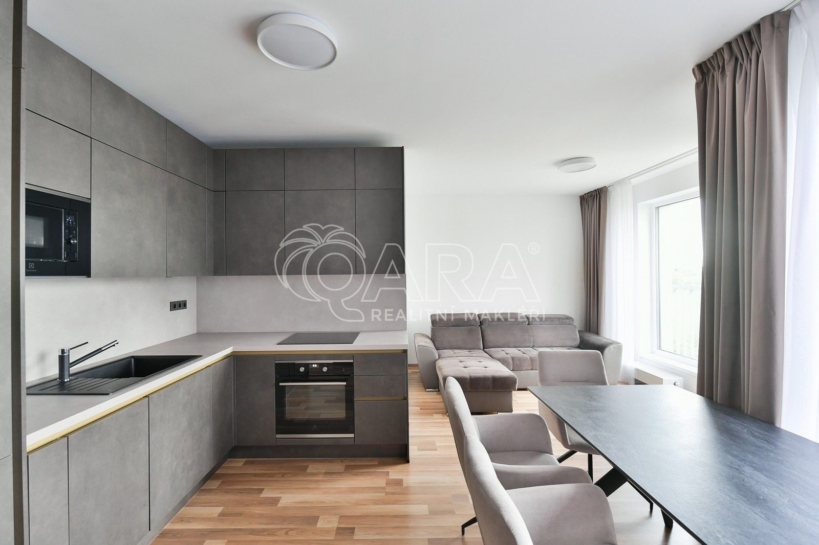 2+kk, Karla Guta 1673, Praha, 58 m²