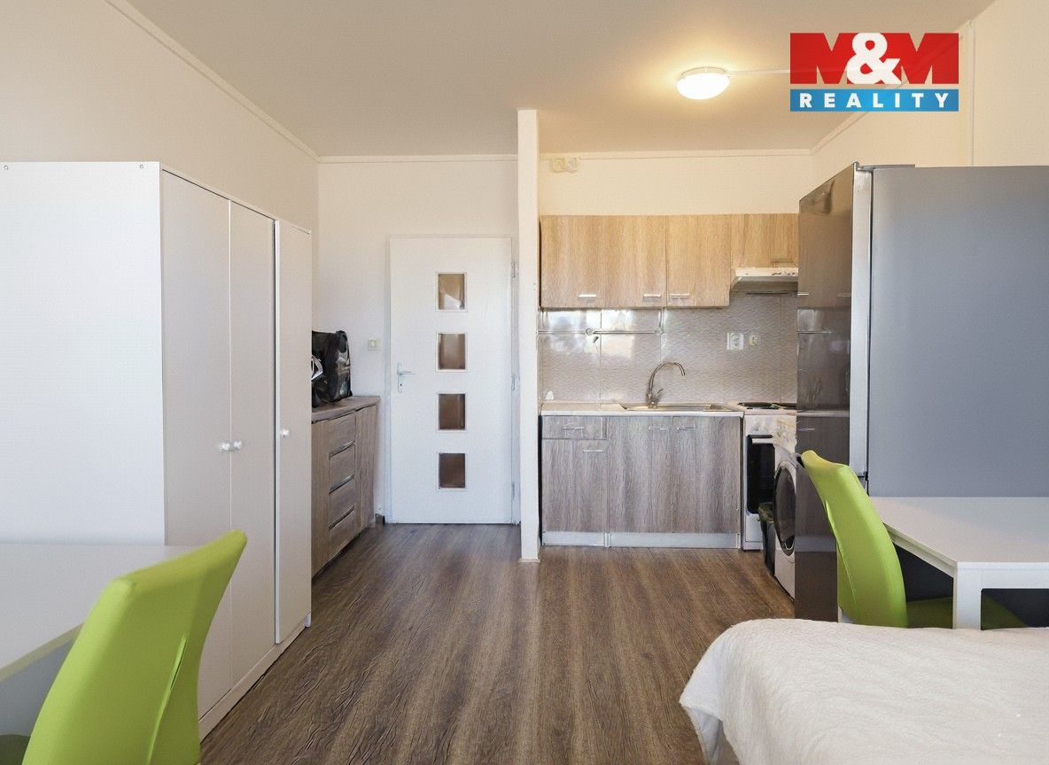 1+kk, Čsl. armády, Karviná, 32 m²