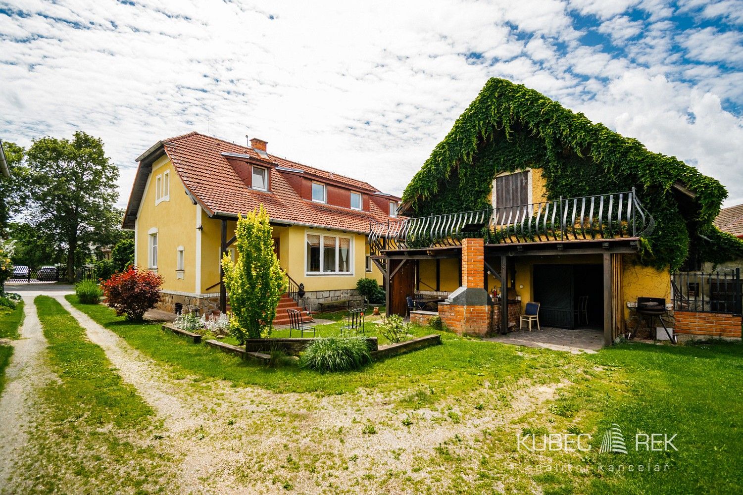 Rodinné domy, Malšice, okres Tábor, Jihočeský kraj, 240 m² - 2