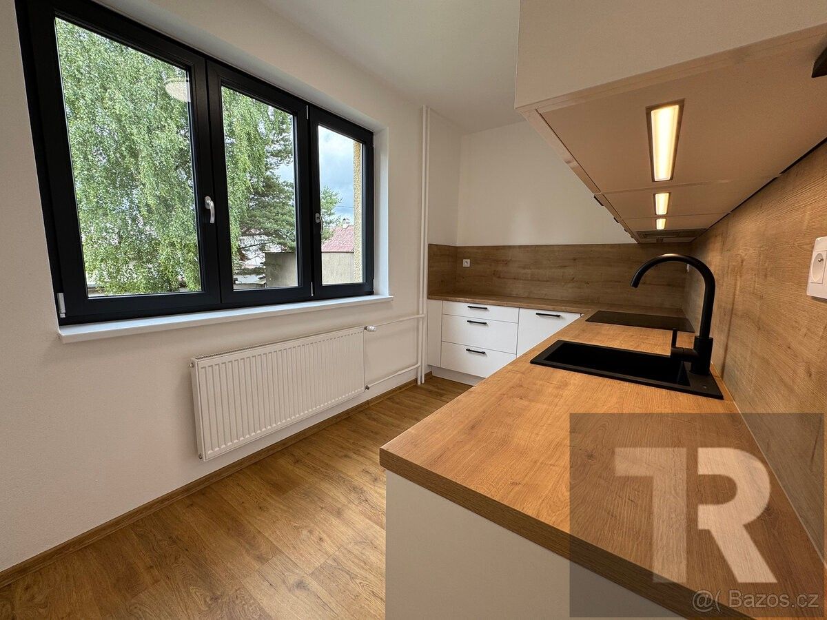 Pronájem byt - Dolní Bělá, 331 52