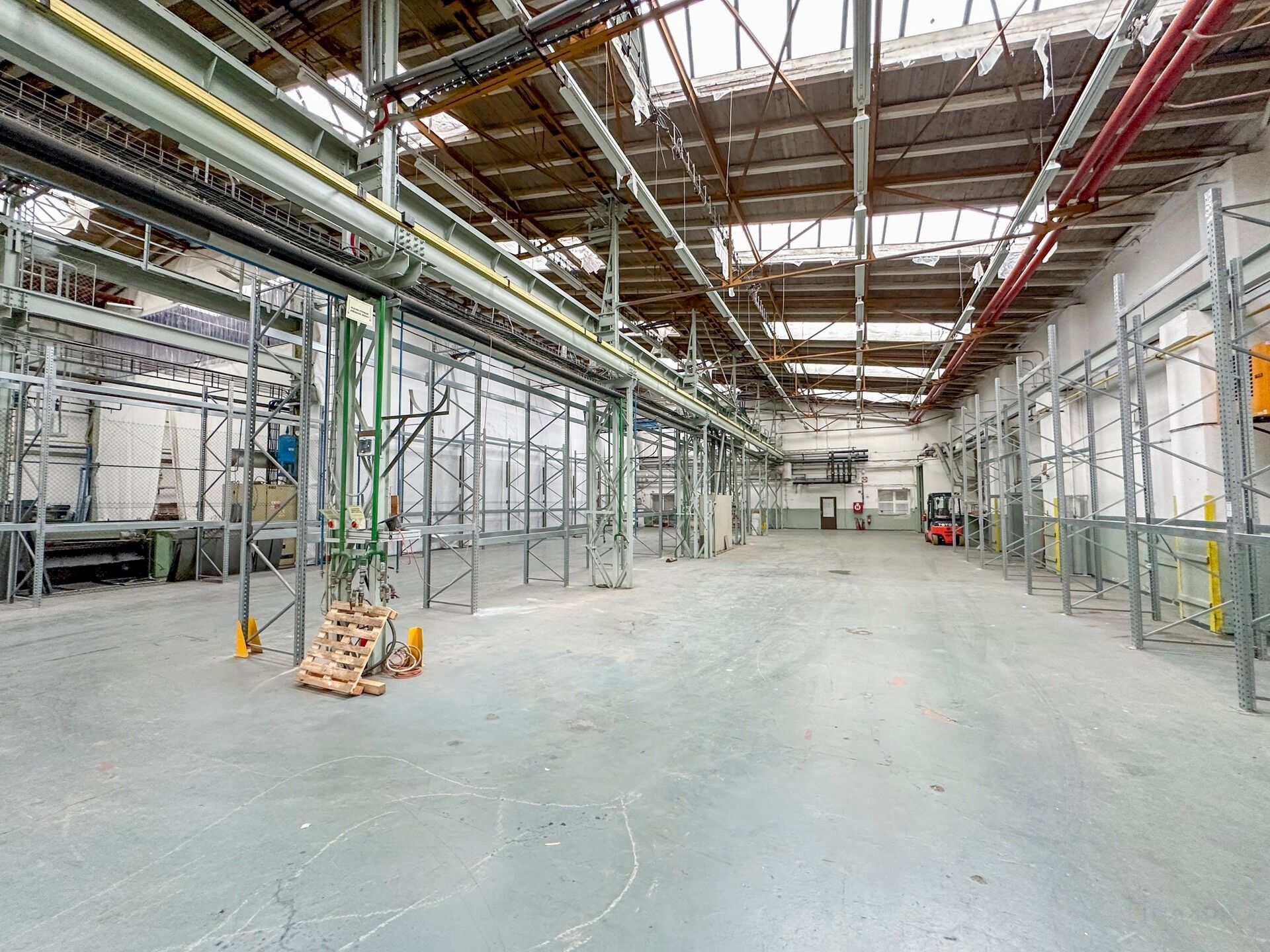 Pronájem komerční - Stankovského, Čelákovice, 315 m²