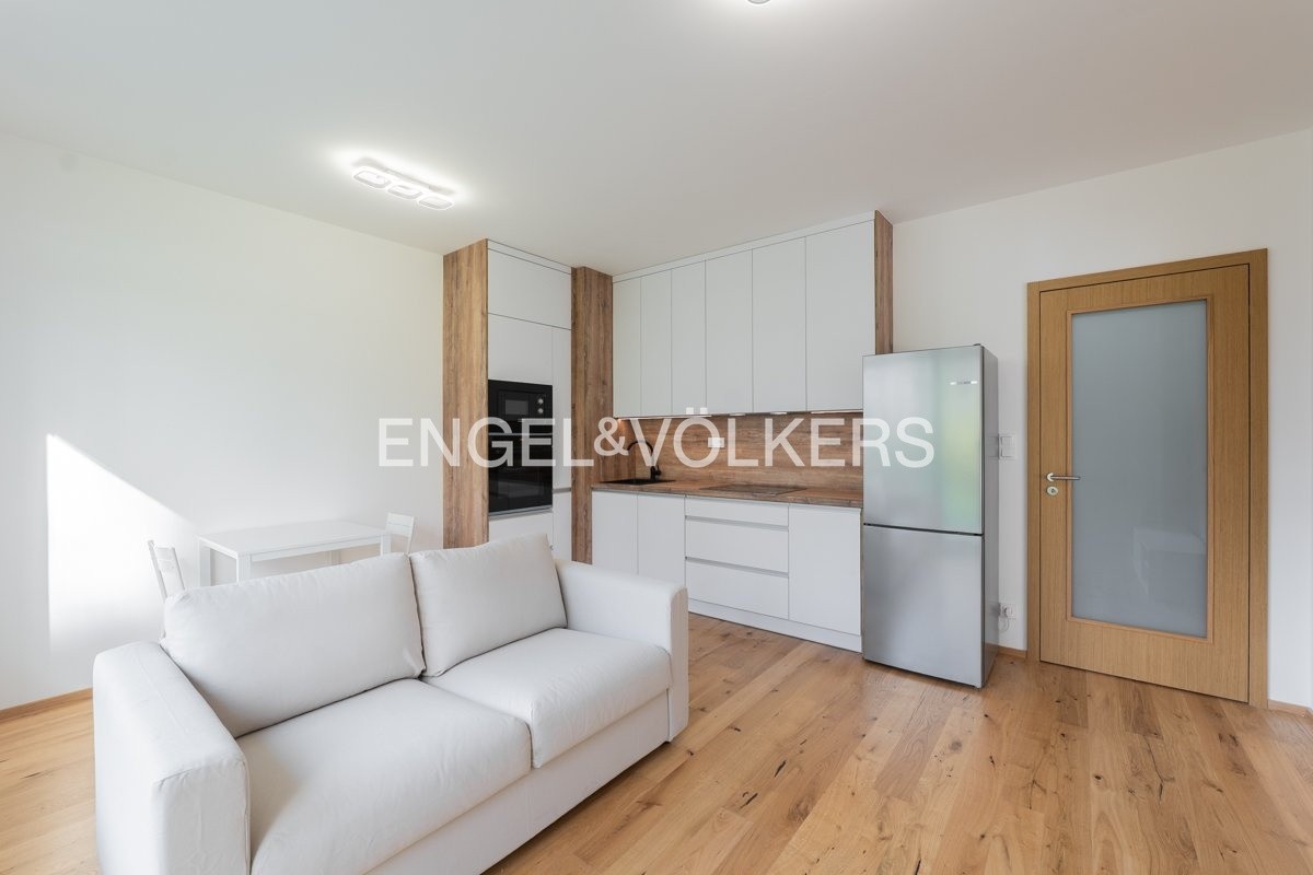 2+kk, Závišova 1760, Praha Nusle, 44 m² - 2