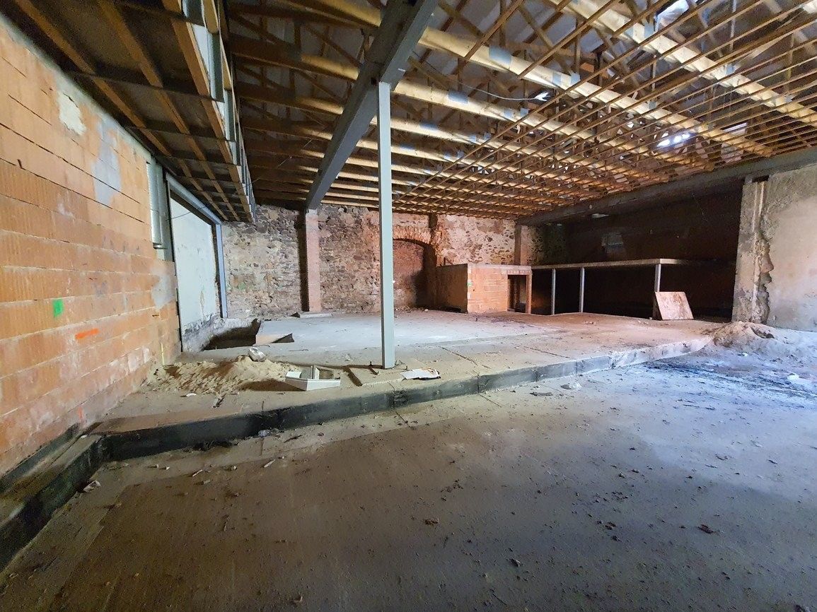 Sklad · 248 m² · Šlikova, Cheb - 4