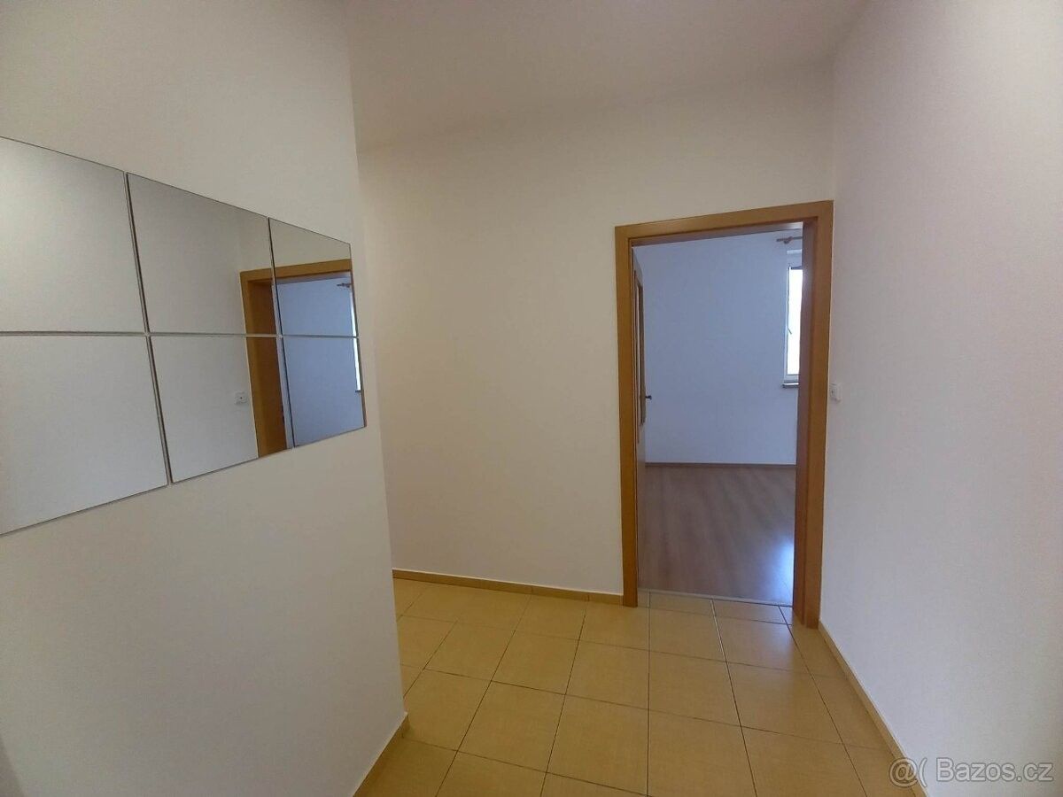 Pronájem byt - Praha, 169 00
