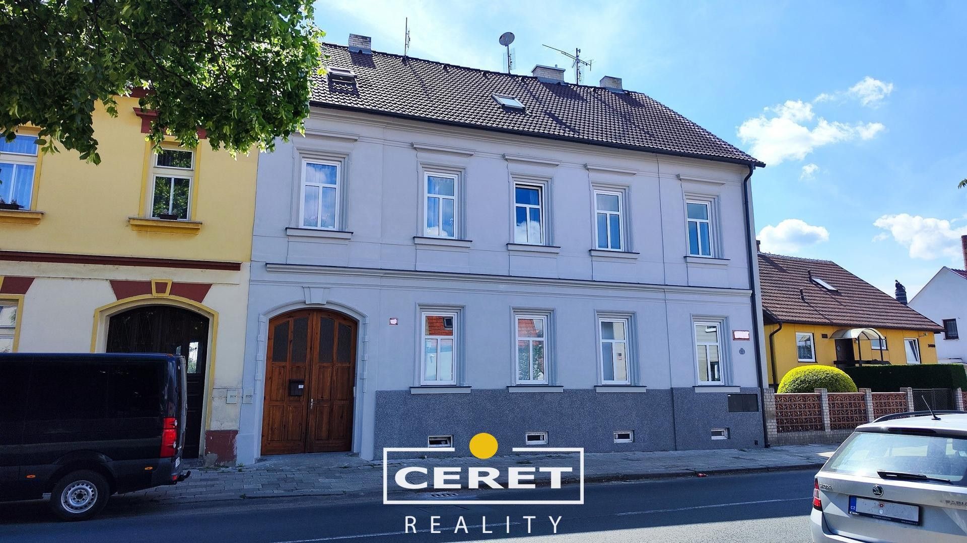 Prodej rodinný dům - Chomutovská, Žatec, 300 m²