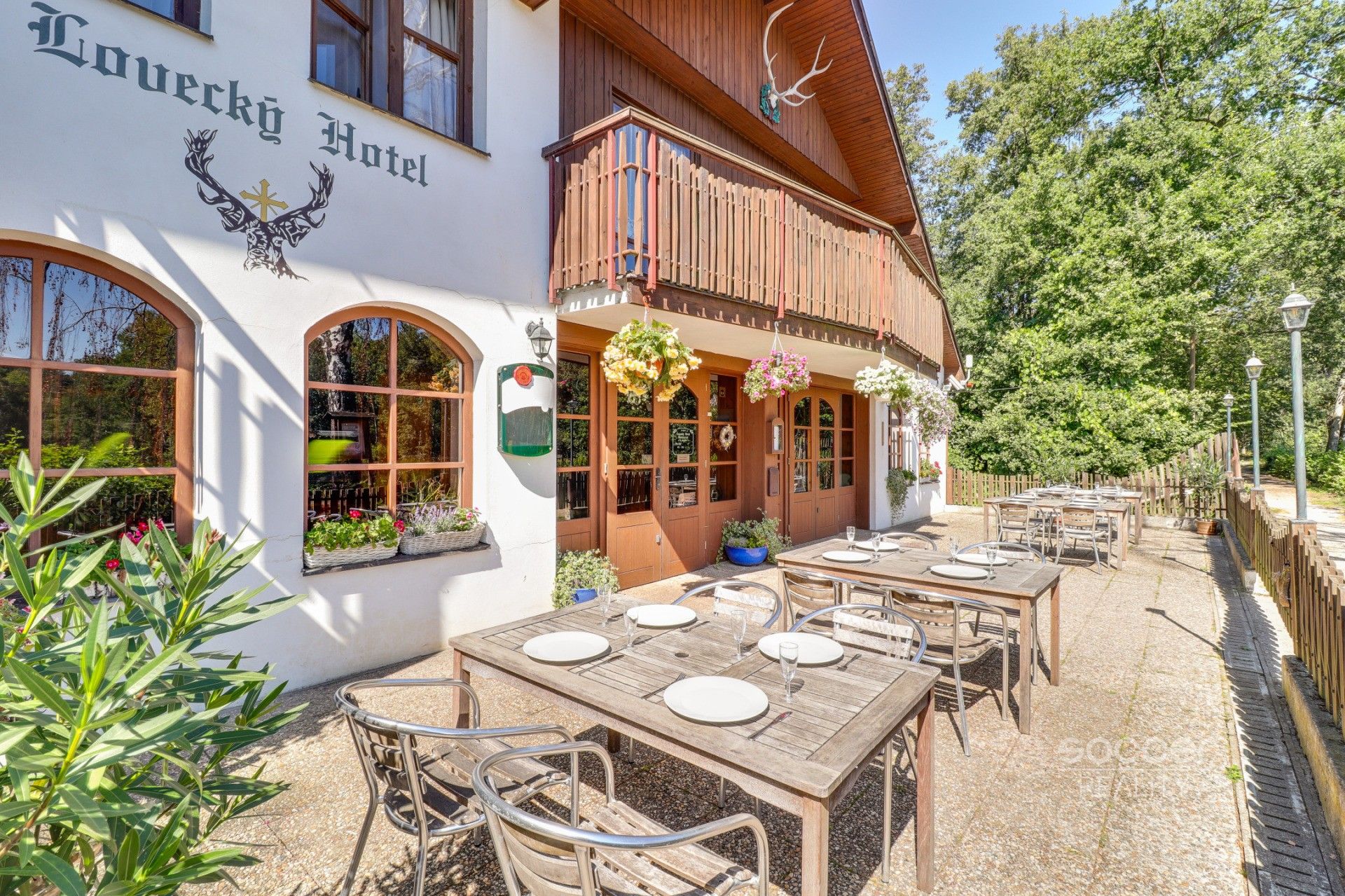 Ubytovací zařízení, Jivák, Loučeň, 1 150 m²