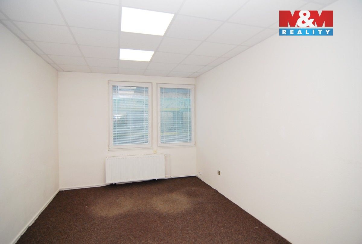Pronájem kancelář - Mariánské náměstí, Ostrava, 17 m²
