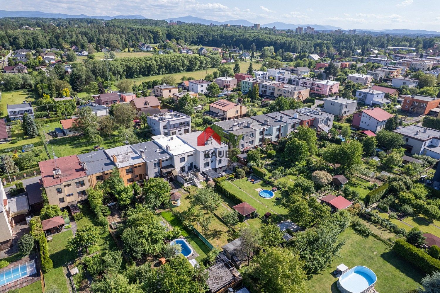 Prodej rodinný dům - Pěkná, Havířov - Prostřední Suchá, okres Karviná, 200 m² - 2