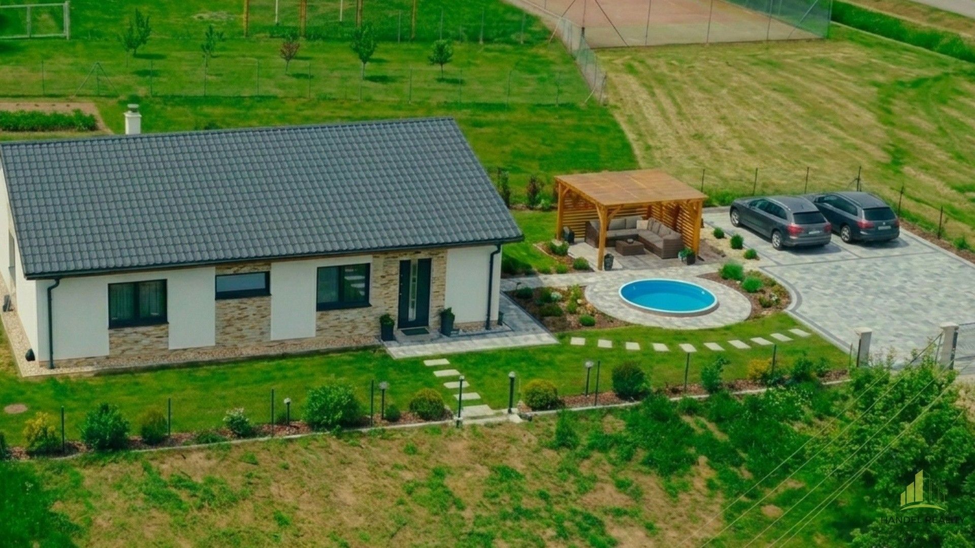 Rodinné domy, Uhřice, 108 m² - 2