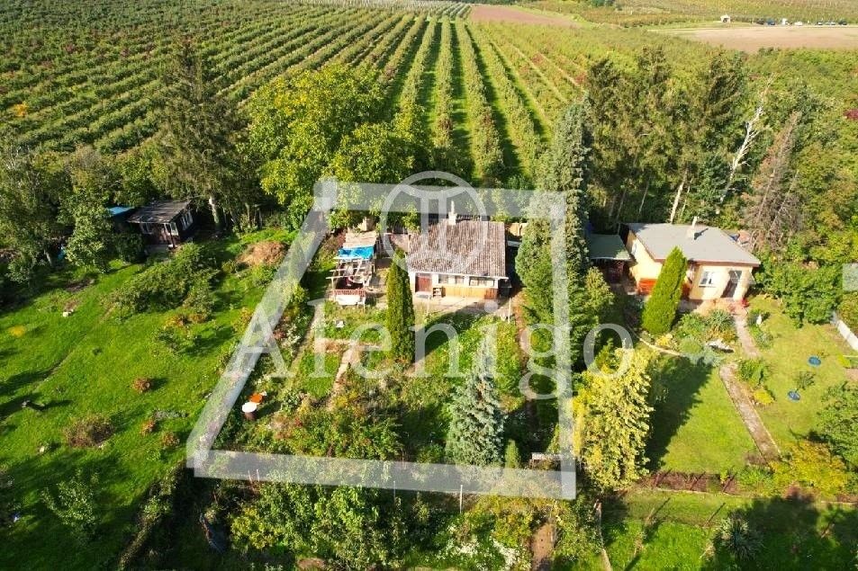 Prodej chata - Máchova, Slaný, 40 m²