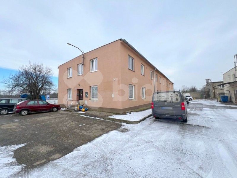 Prodej dům - Dluhonská, Přerov I-Město, Česko, 800 m²