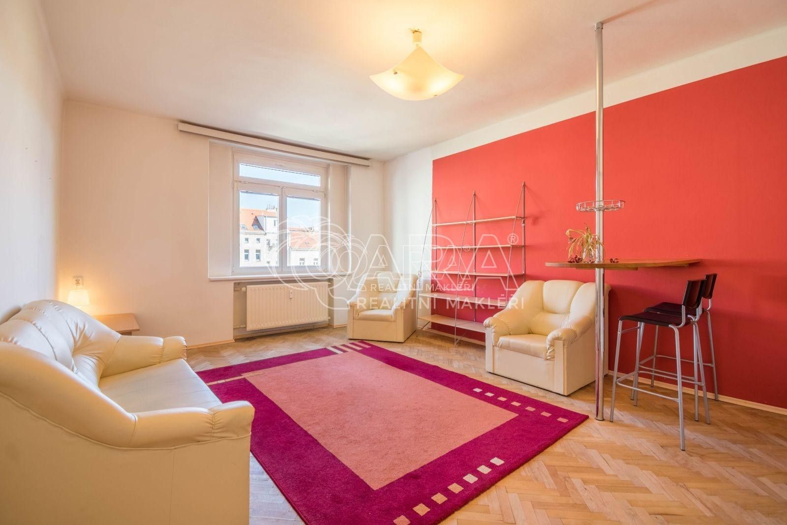 3+1, Čajkovského, Praha, 76 m²