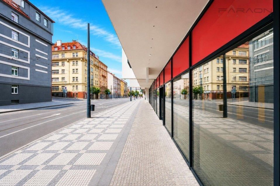 Obchodní prostory · 174 m² · Nuselská, Praha - 4