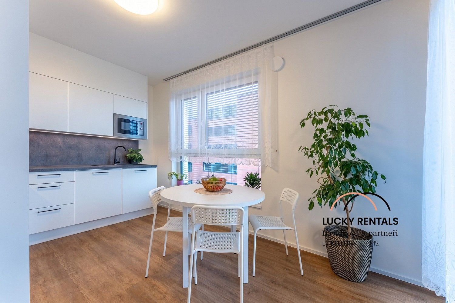 Pronájem byt 2+kk - Praha - Chodov, okres Praha 11, Hlavní město Praha, 48 m² - 2