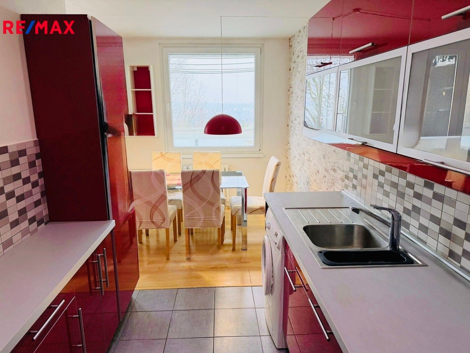 Pronájem byt 3+kk - Šmolíkova 904, Praha, 82 m²