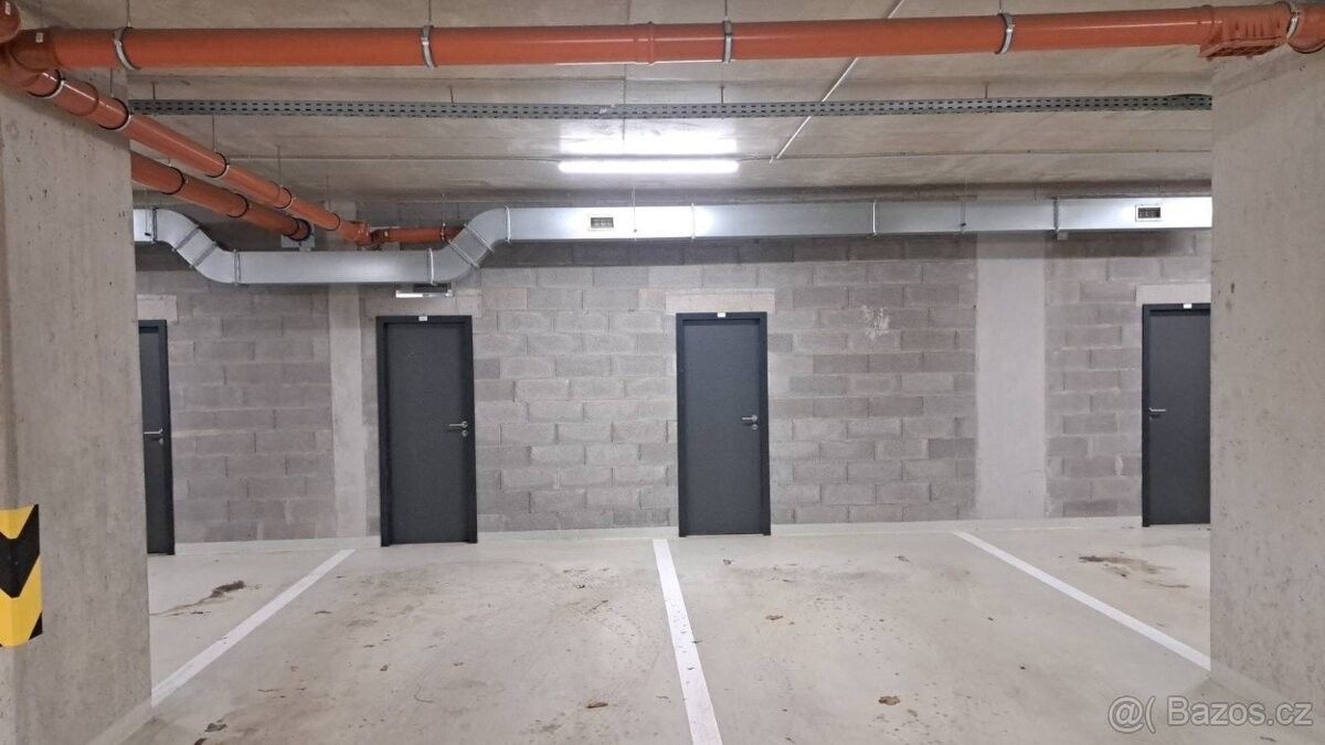 Pronájem garáž - Mladá Boleslav, 293 01