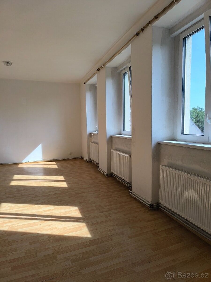 Pronájem byt - Žatec, 438 01