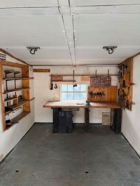 Garáže, Praha, 164 00