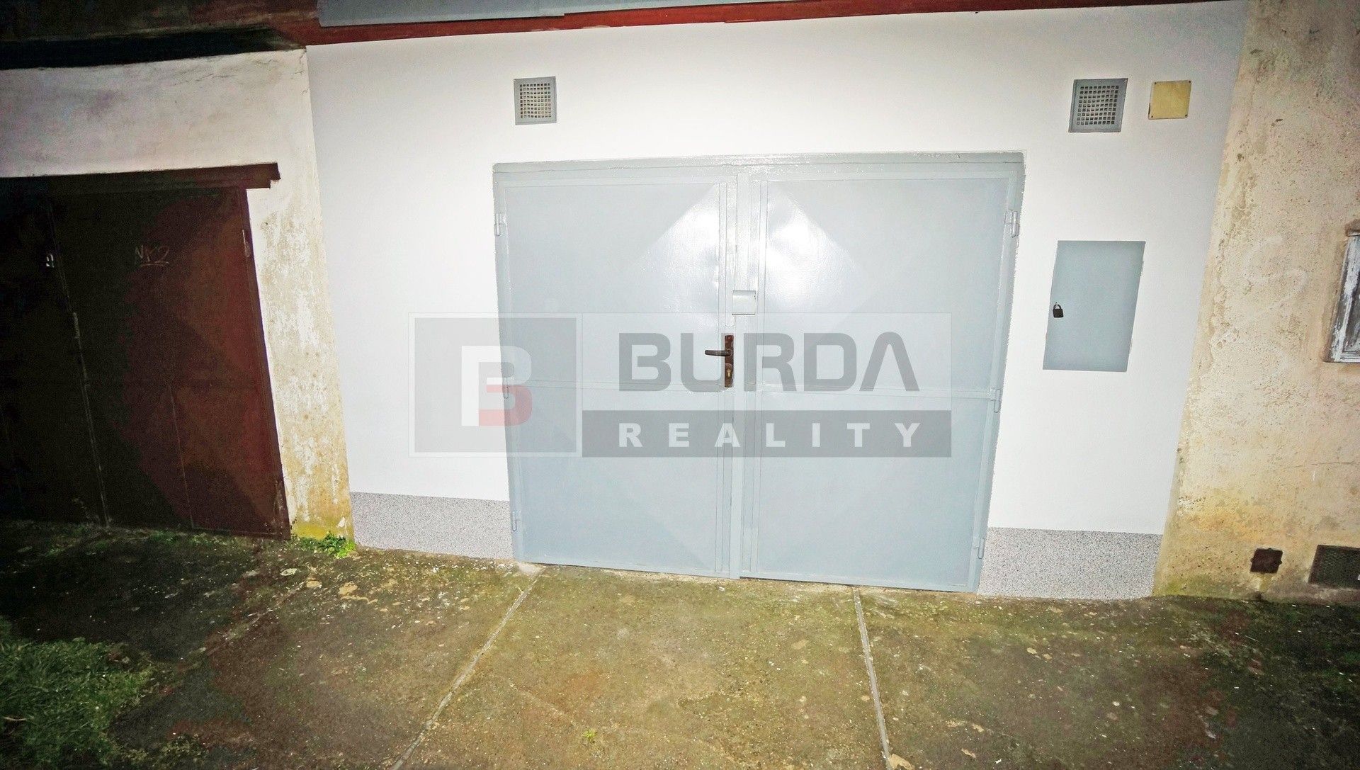 Garáže, Mladoboleslavská, Mělník, 21 m²